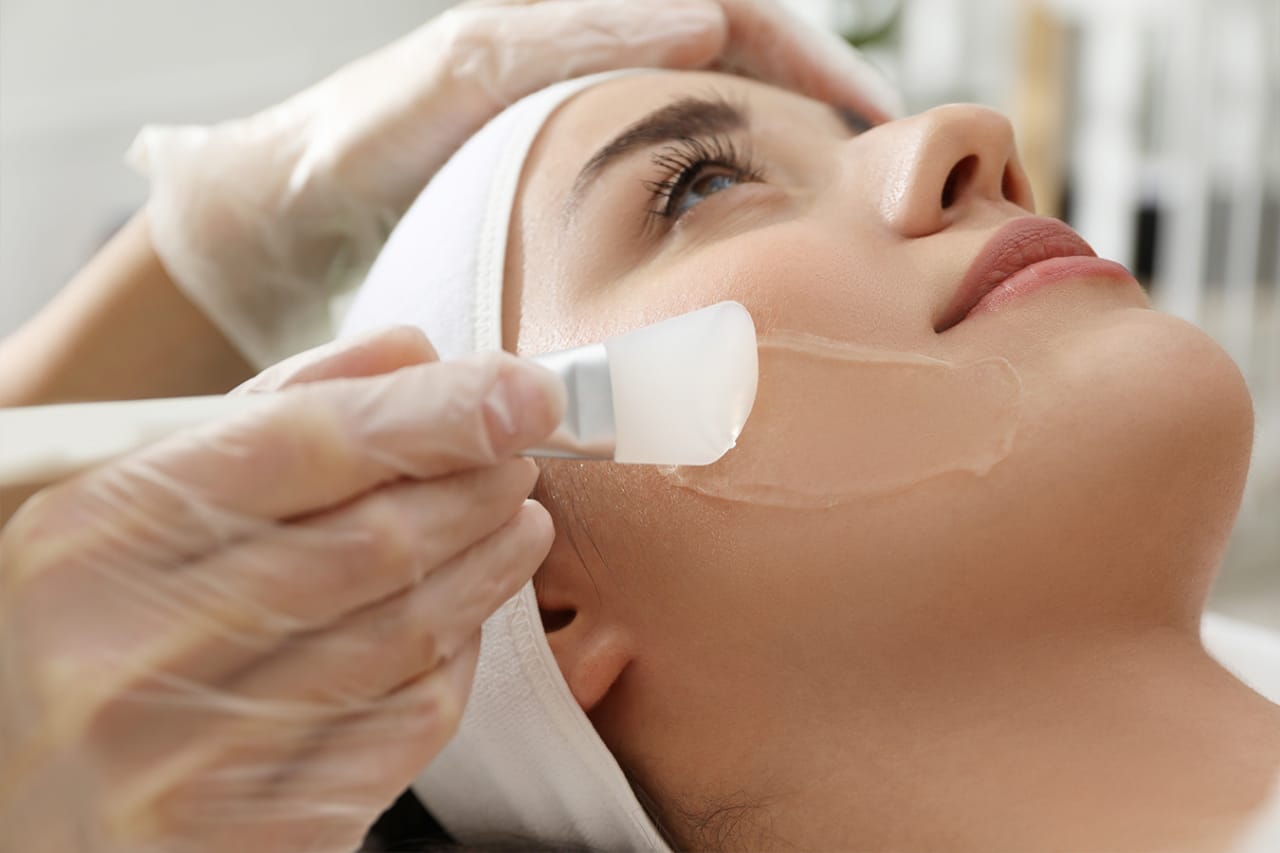 BHA Peel treatment at SkinTastic Sargodha