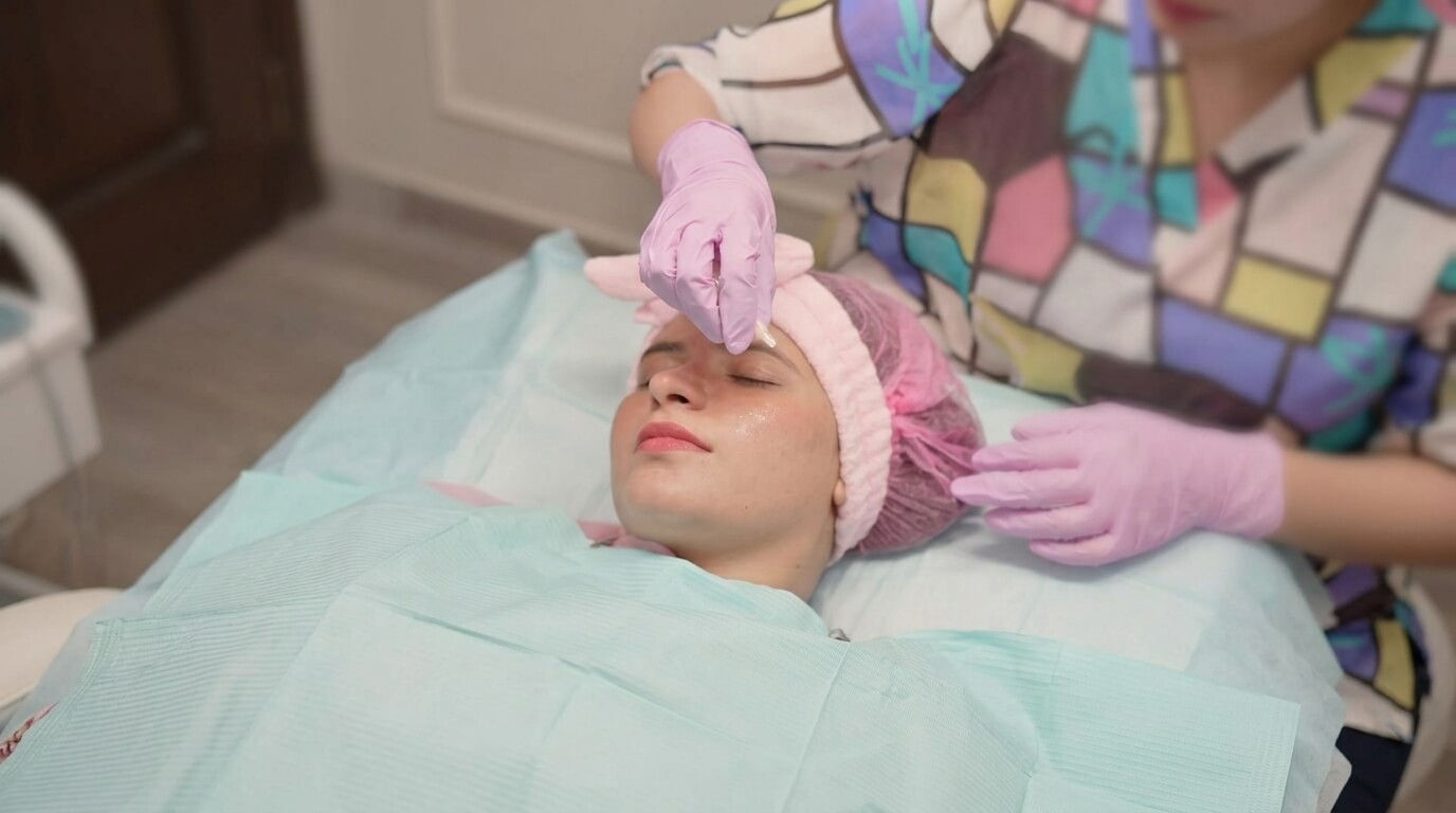 Winter clinical skincare and barrier hydration in Pakistan